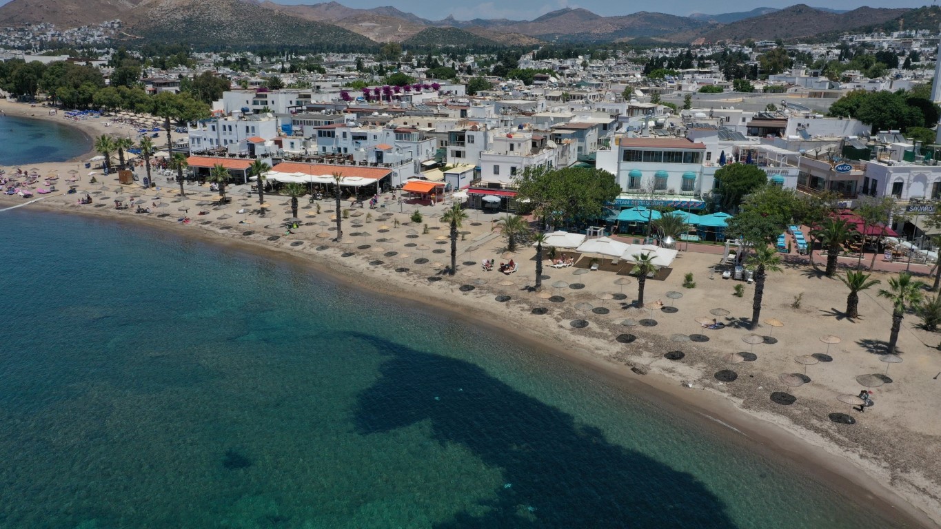BELEDİYE HALK PLAJLARI SEZONA HAZIR