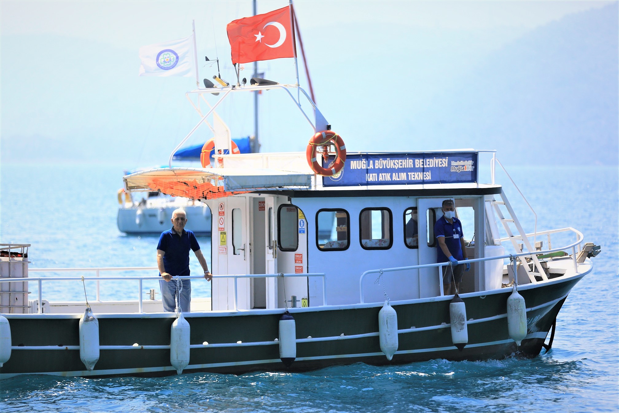 TEKNELERLE 3 MİLYON 637 BİN KİLOGRAM ATIK TOPLANDI