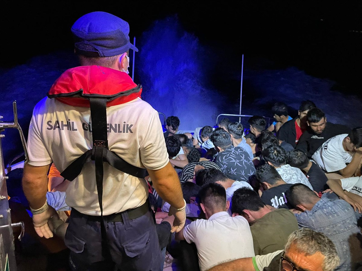 MUĞLA'NIN TURİSTİK ŞEHİRLERİNDE MÜLTECİ AKINI ARTARAK DEVAM EDİYOR