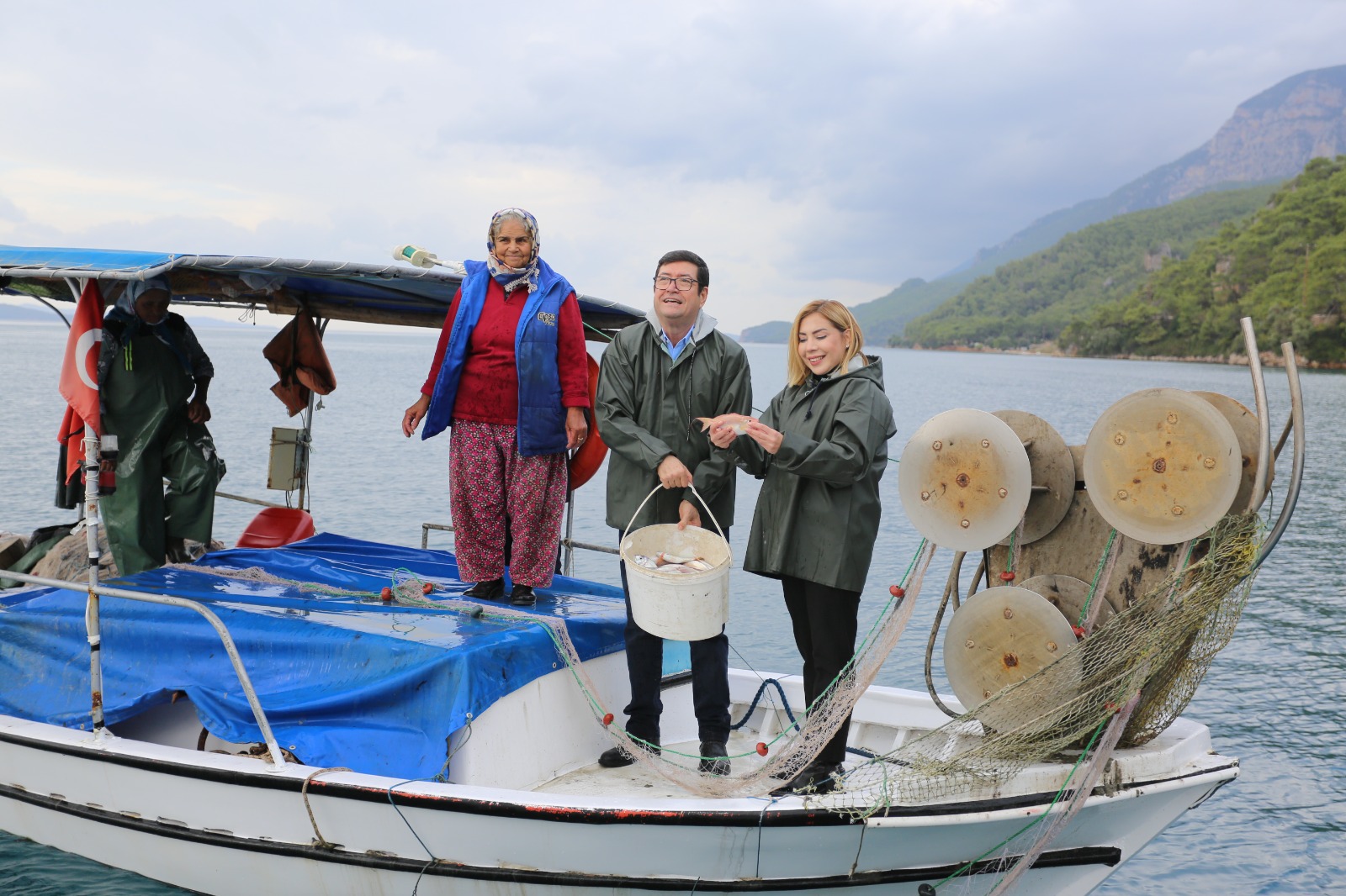 MUĞLA’DA BALIKÇILIK HAFTASI DENİZ TEMİZLİĞİ İLE TAÇLANDI