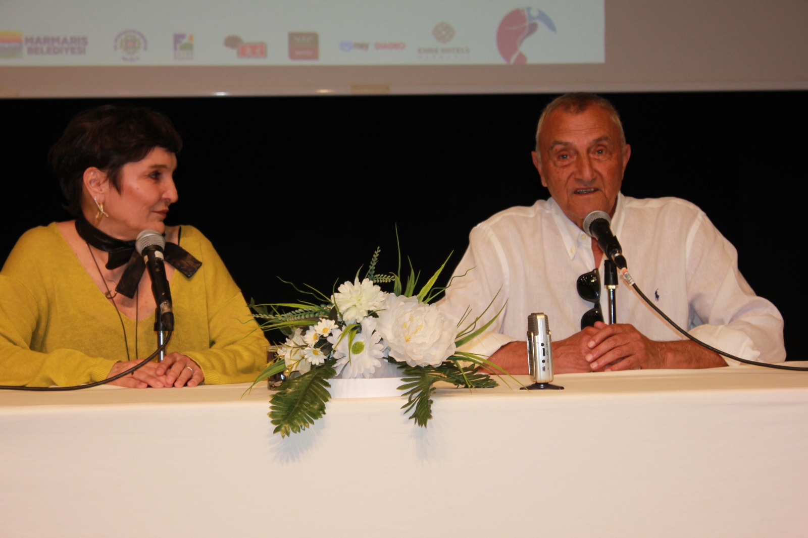 MKS FESTİVALİ MUSTAFA ALABORA SÖYLEŞİSİ VE BÜYÜKŞEHİR ORKESTRASI KONSERİ İLE BAŞLADI