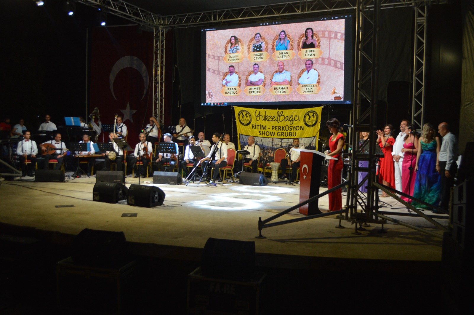 ÖZEL ÇOCUKLARDAN ÖZEL KONSER