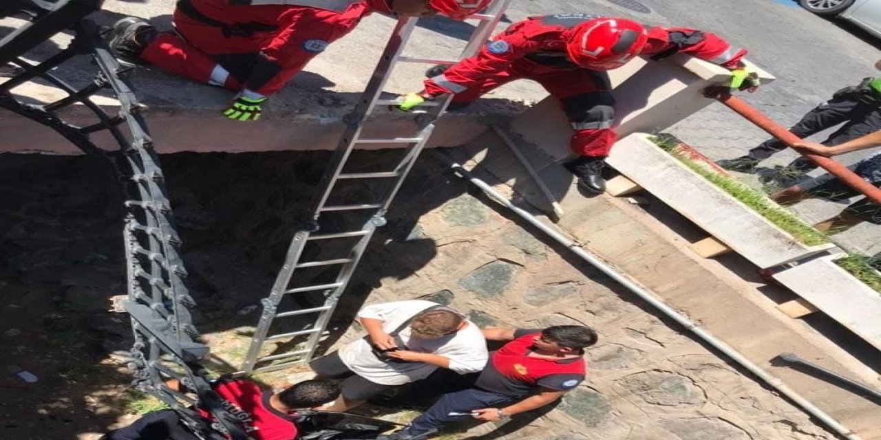 İKİ MOTOR ÇARPIŞTI BİRİ DEREYE UÇTU