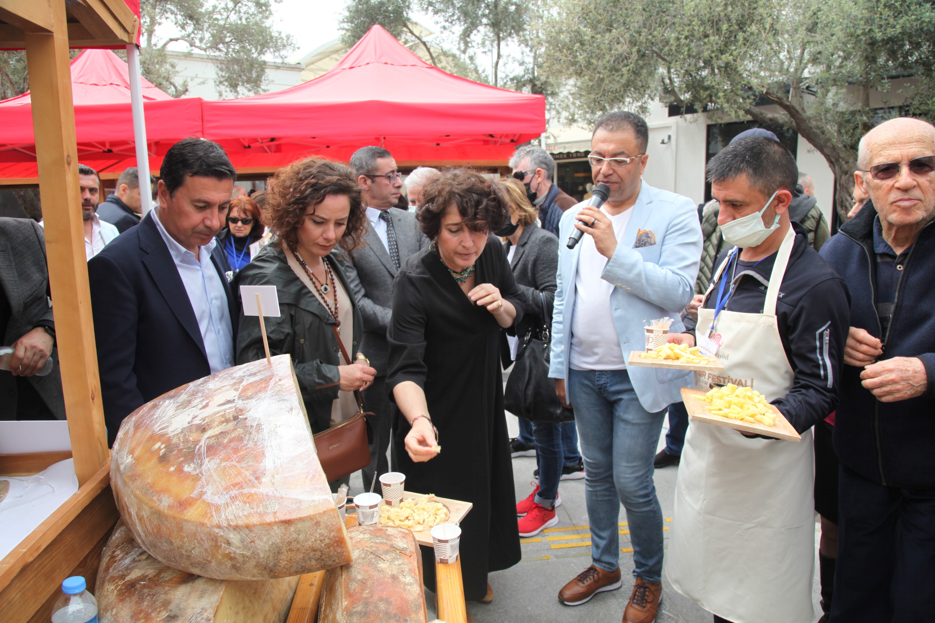 iv-uluslararasi-peynir-festivali-bodrumda-basladi-41.jpg