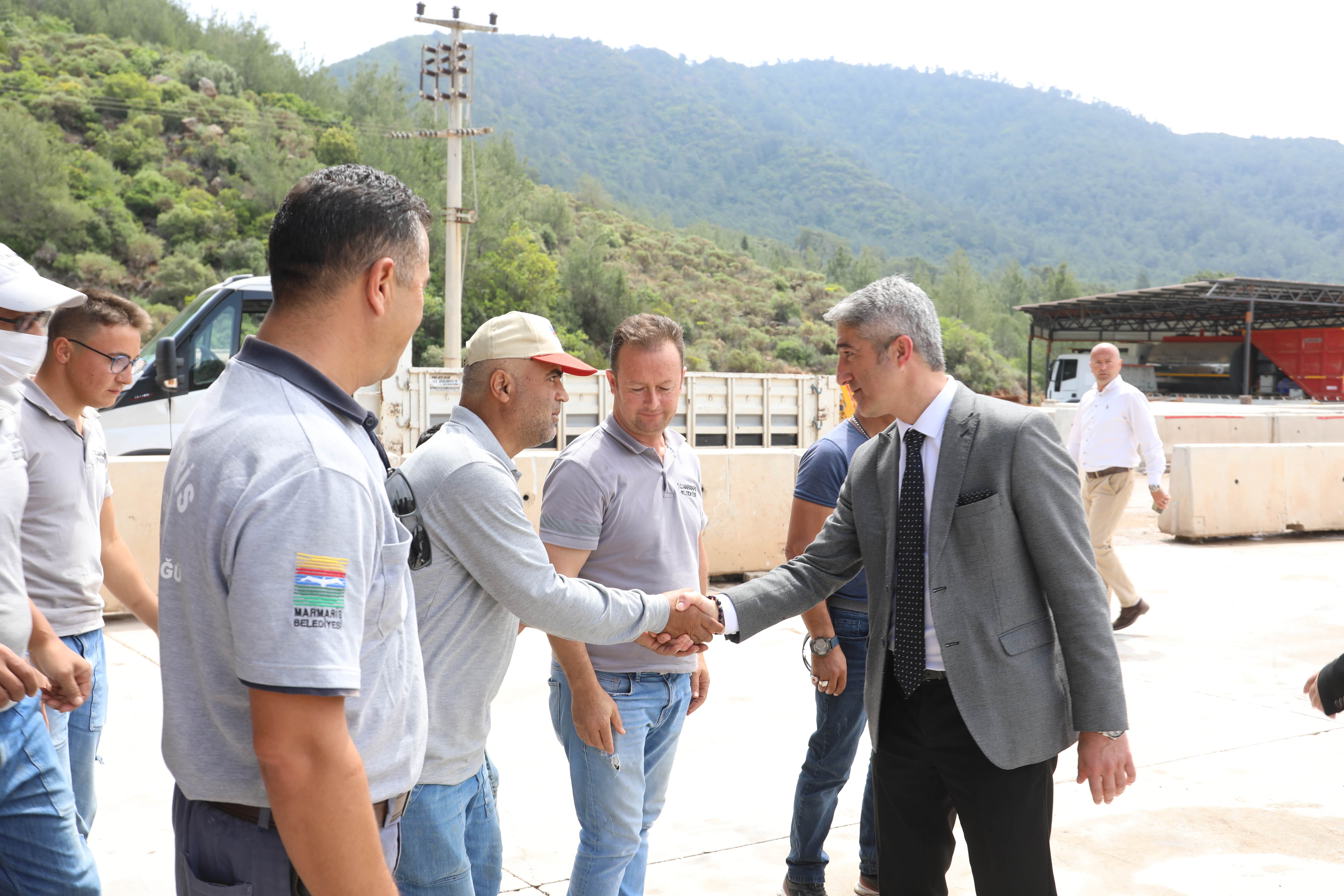 marmaris-belediye-bayramlasma-6.jpg