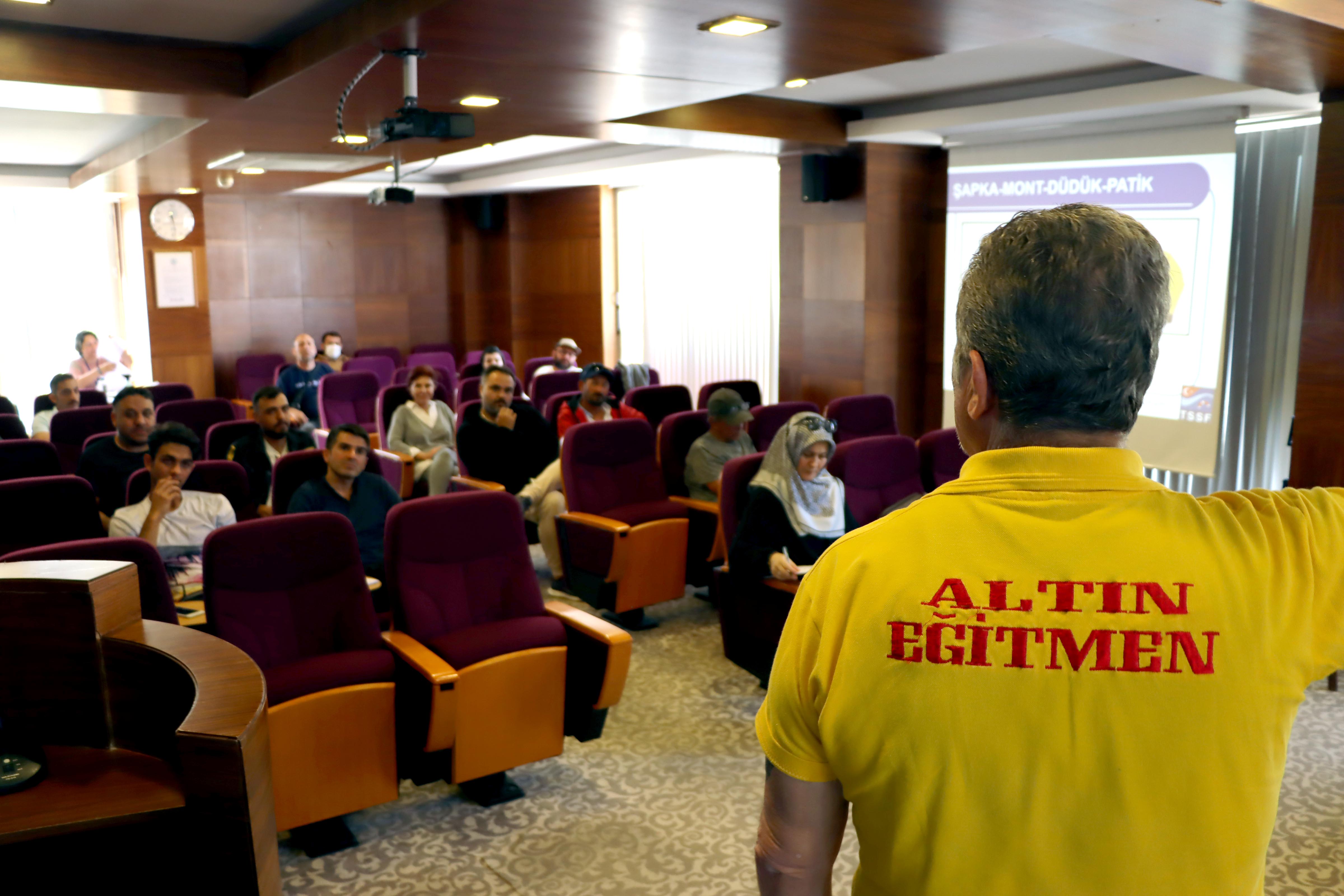2022-05-05-cankurtaran-egitimi-tamamlandi-9.jpg