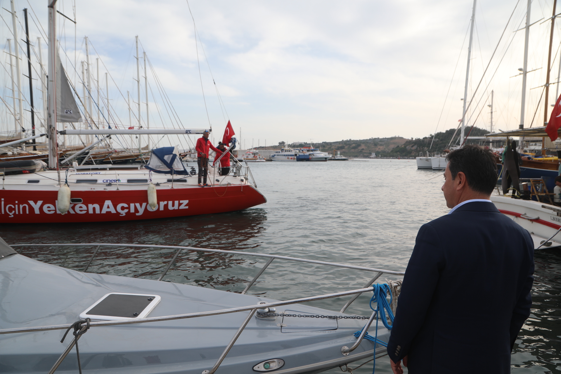yelkencileri-baskan-aras-karsiladi-3.jpeg