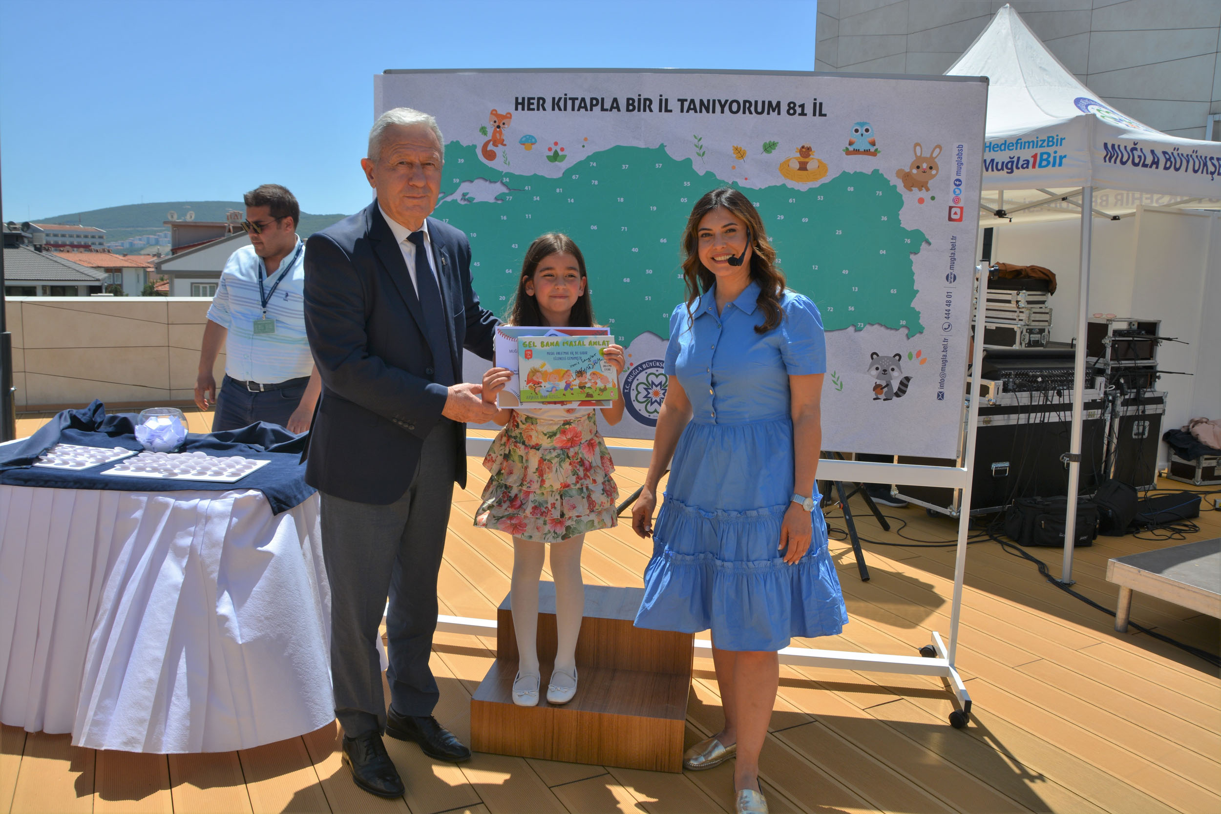 buyuksehir-cocuklara-kitap-sevgisi-asiliyor-3.jpg