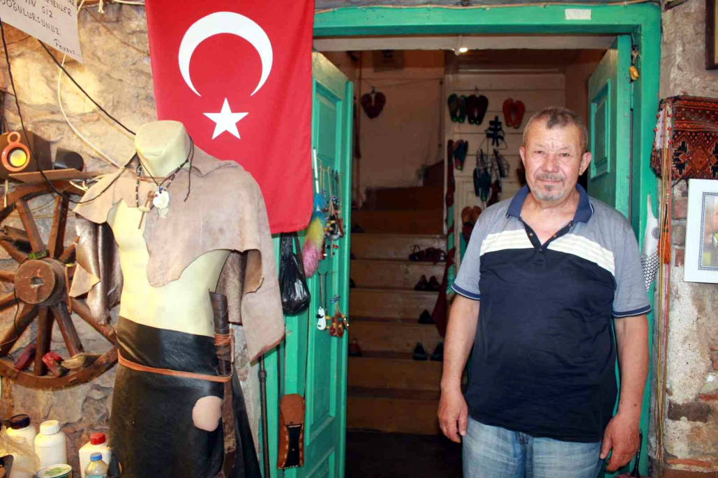 son-sandaletci-fevzi-usta-te-1655380387-7ghqqs-9.jpg