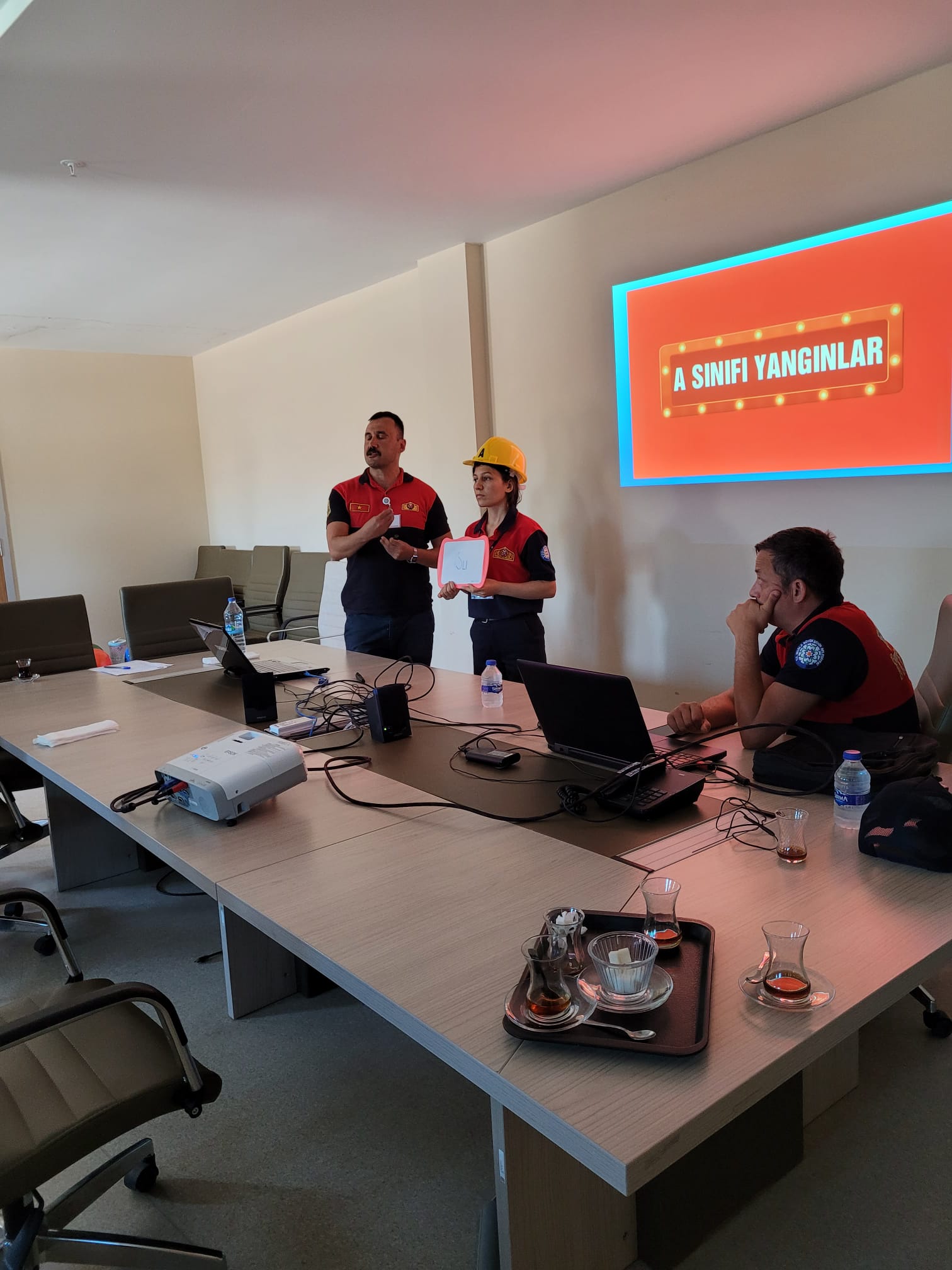 buyuksehirden-hastane-personeline-yangin-egitimi-3.jpg