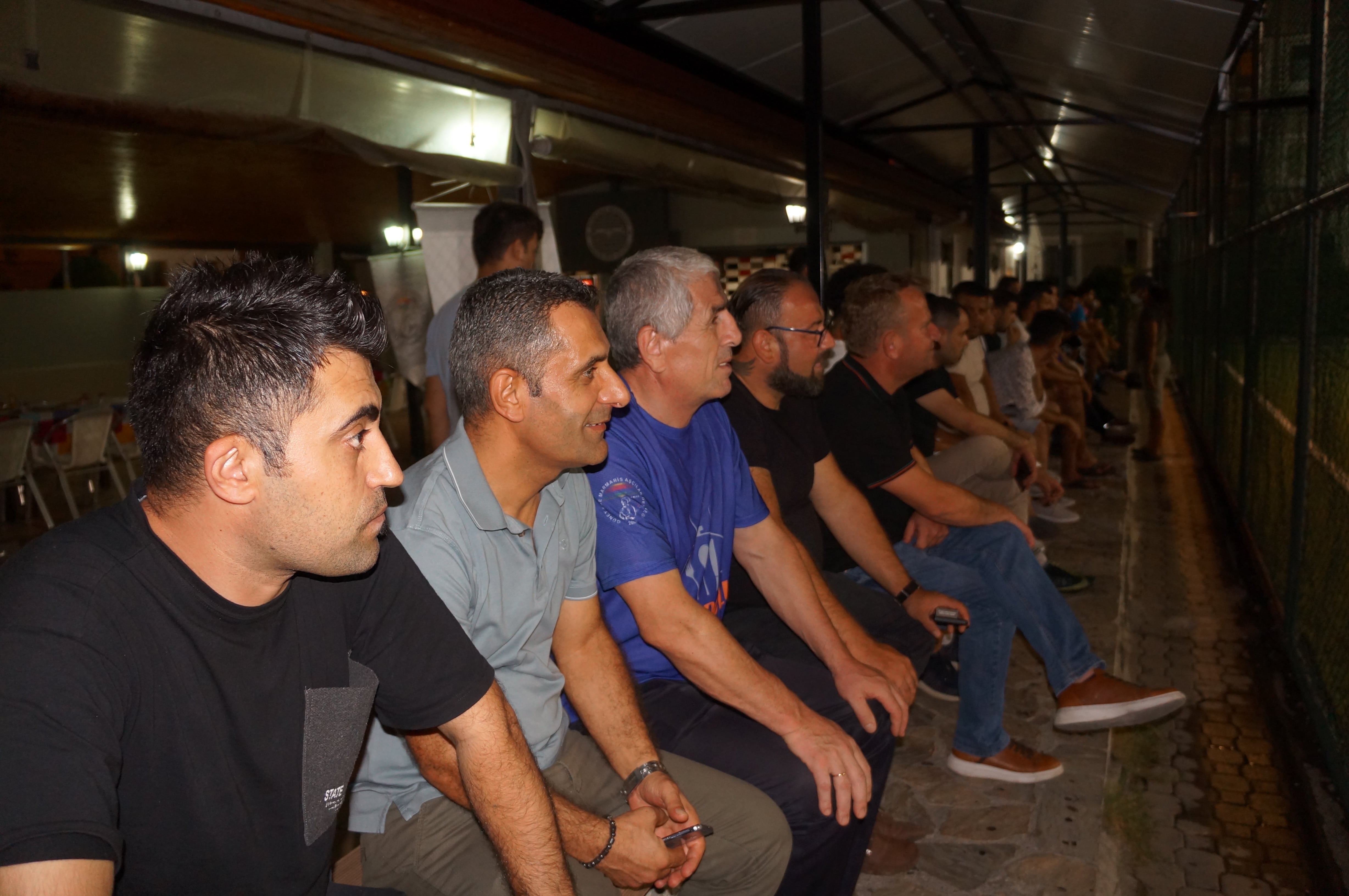 zehra-bebek-futbol-turnuva-2.jpg