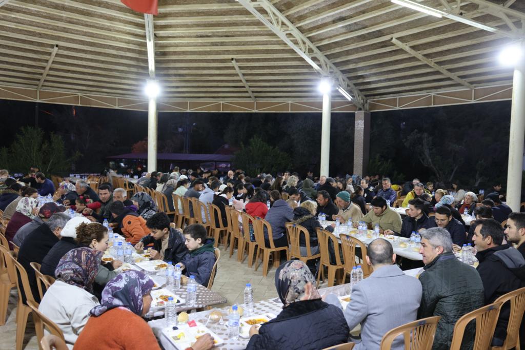 camli-mahallesi-iftar-4.jpg