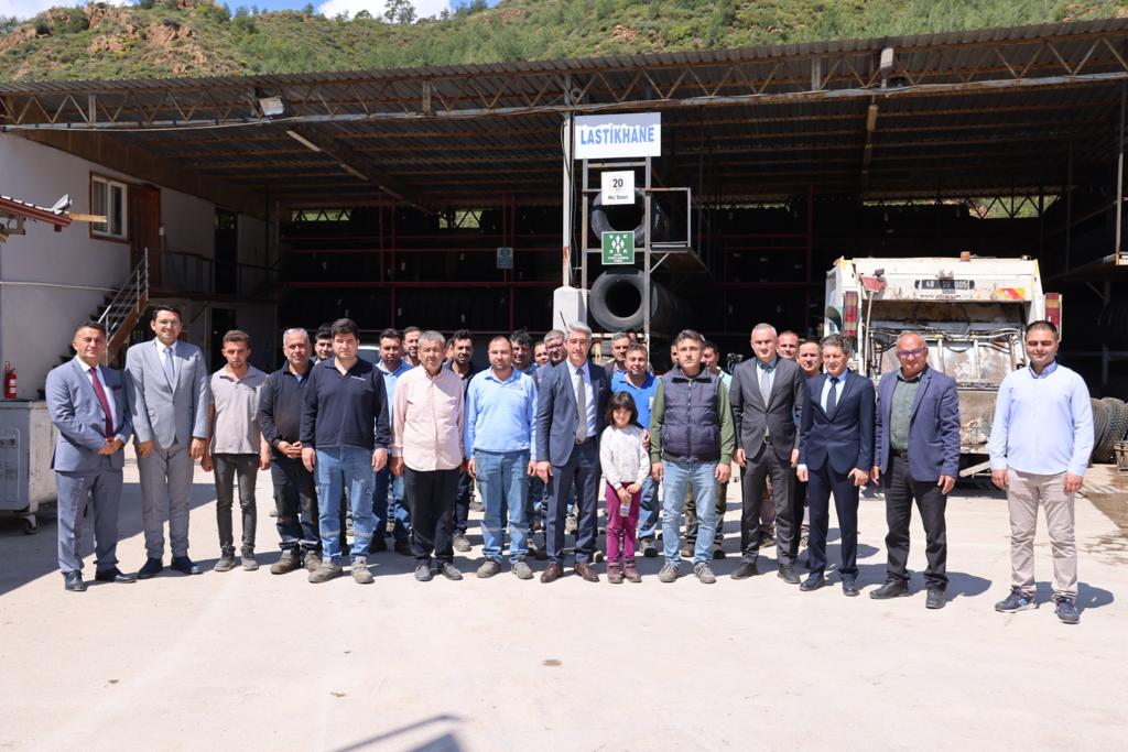 marmaris-belediyesi-bayramlasma-1.jpg