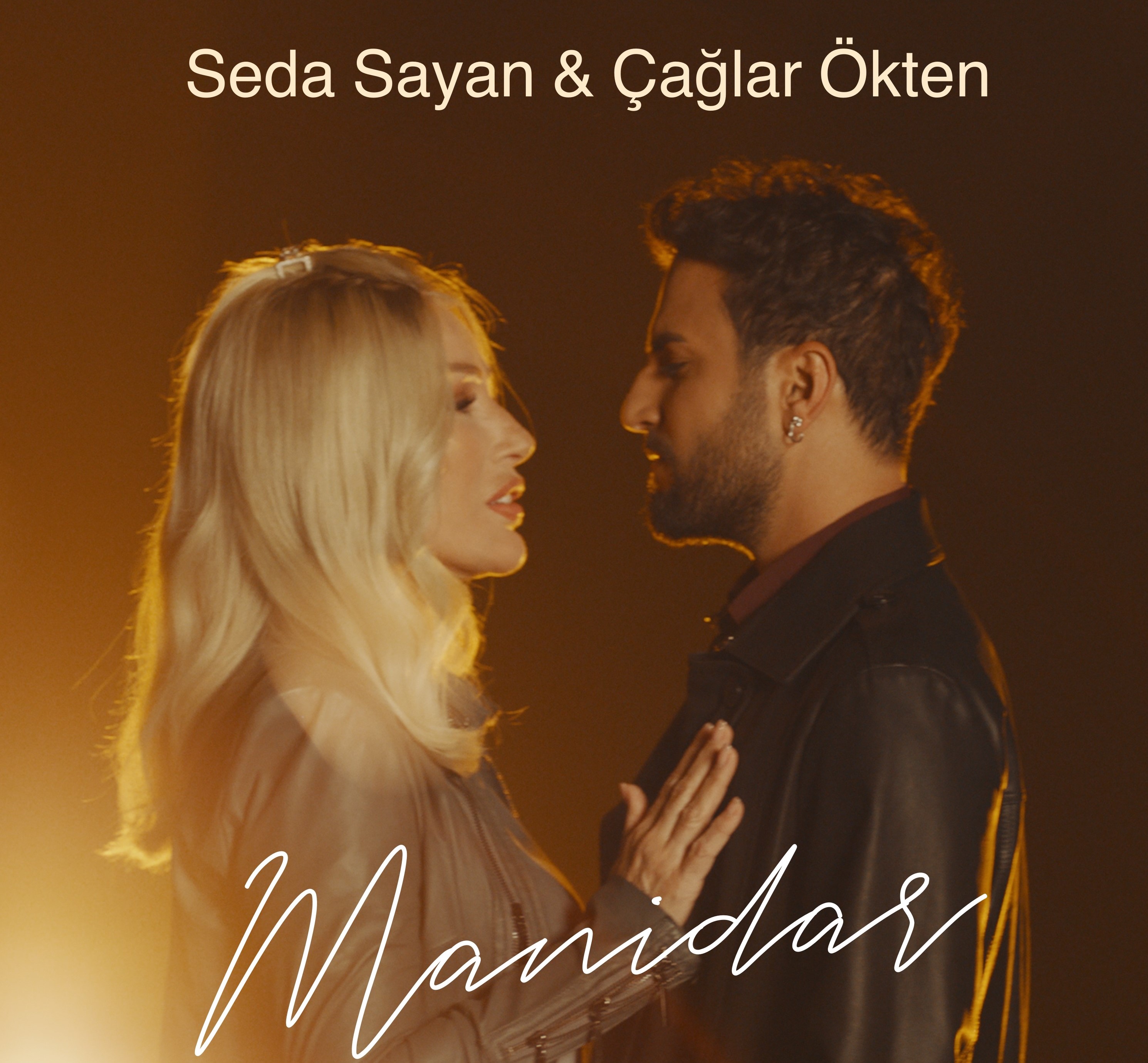 seda-sayan-caglar-okten-manidar-kapak.jpg