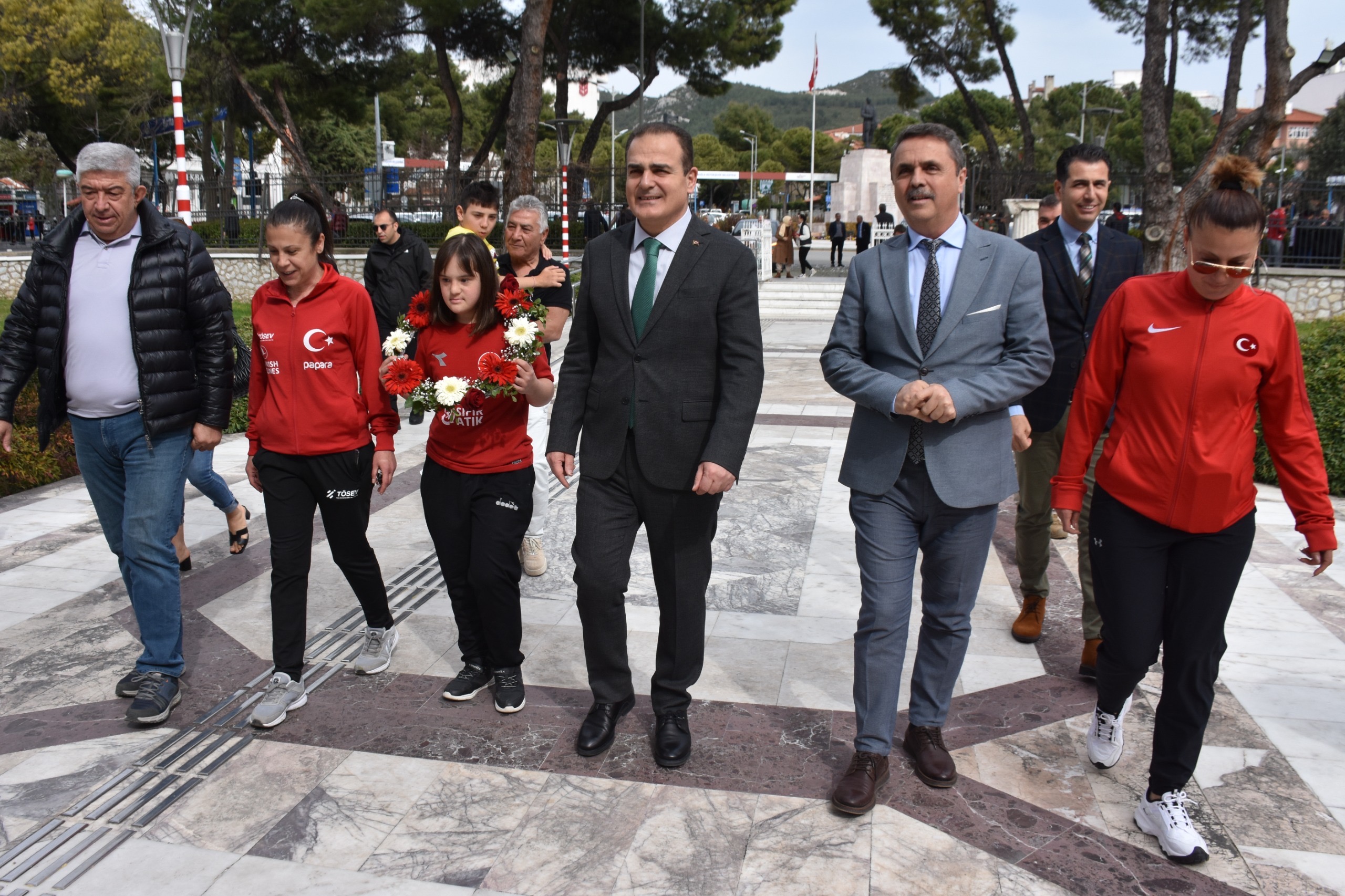 87f64733-71c5-4c19-a3d0-fc4b8e827ecb.jpeg