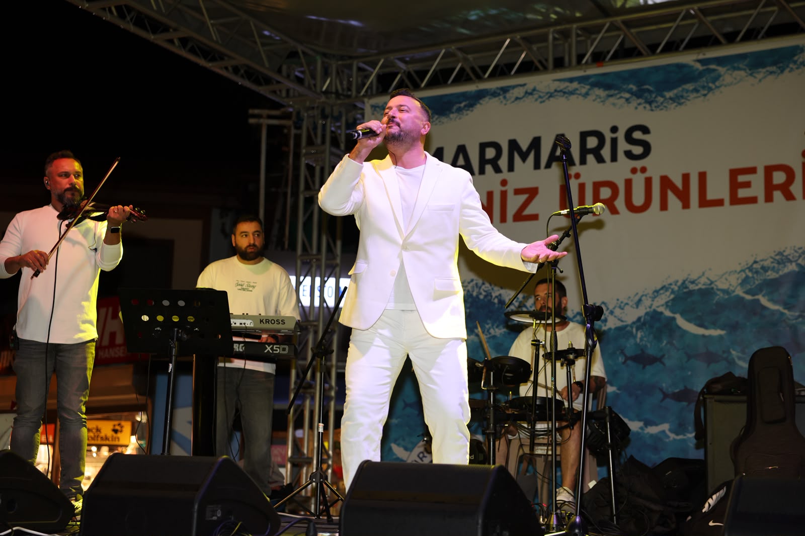 deniz-urunleri-festivali-ikinci-gun-10.jpeg