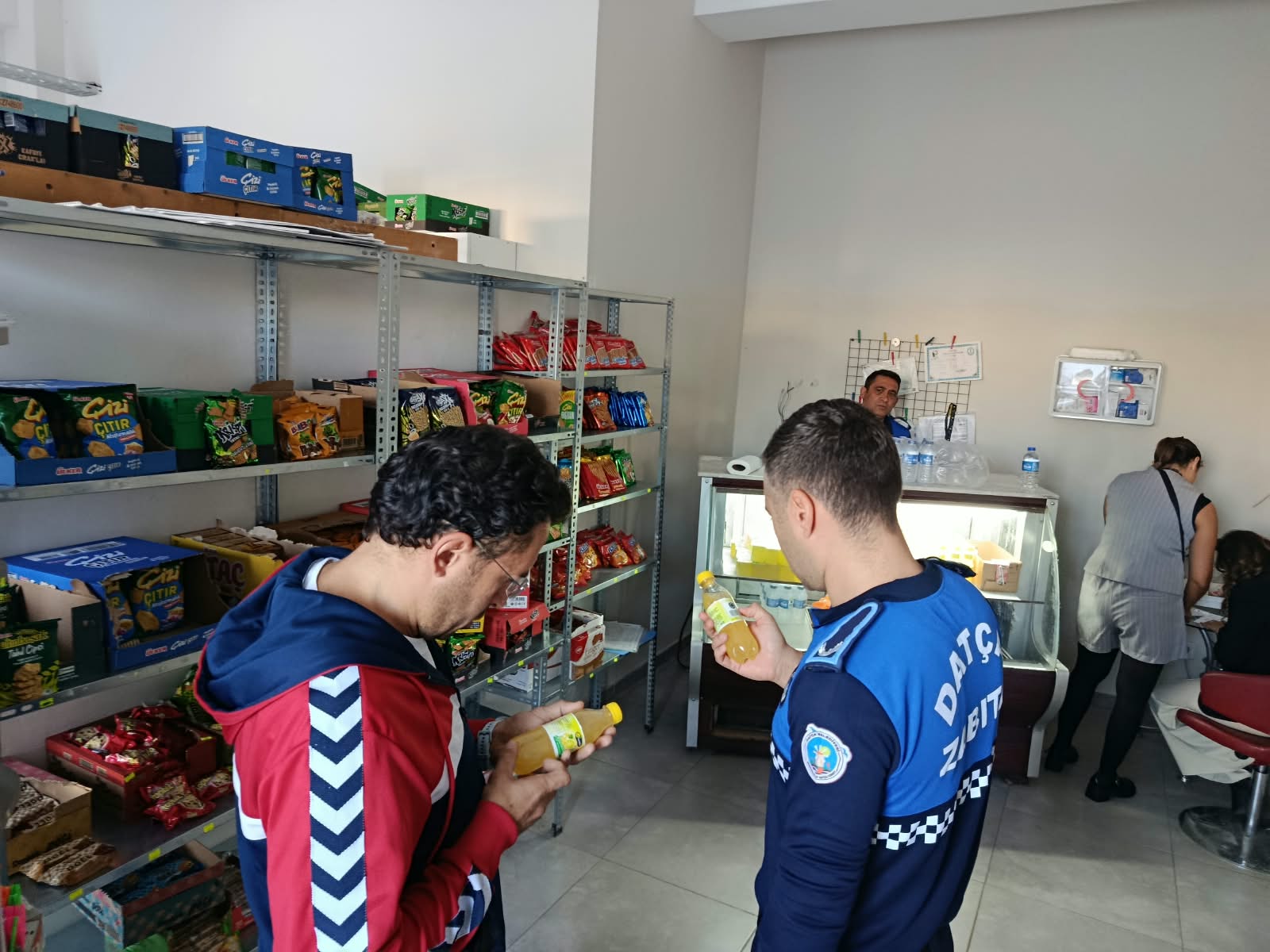 okul-kantinleri-tek-tek-denetlendi-4.jpg